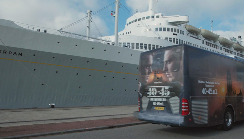 Afbeelding nieuwsartikel: 'Nieuwe castleden van '40-45 de Musical' op historische tour door Rotterdam'